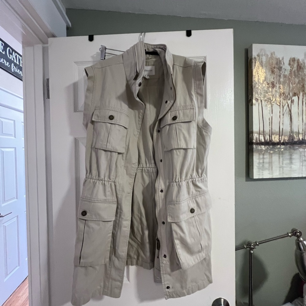 BCBGeneration White Garment